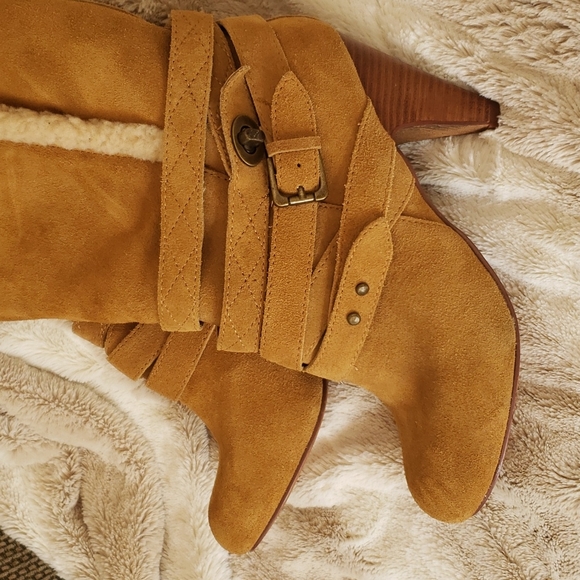 Nine West Sherpa Lined Cruzal1 Suede Boot 7M - Picture 9 of 9